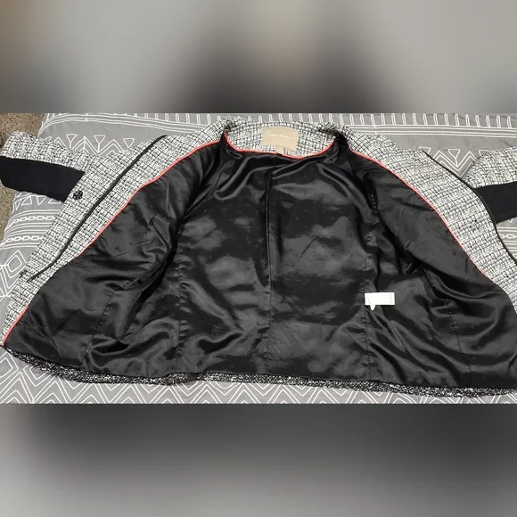 Banana Republic Tweed Black White And Cream Blazer Size 8 - Picture 6 of 8